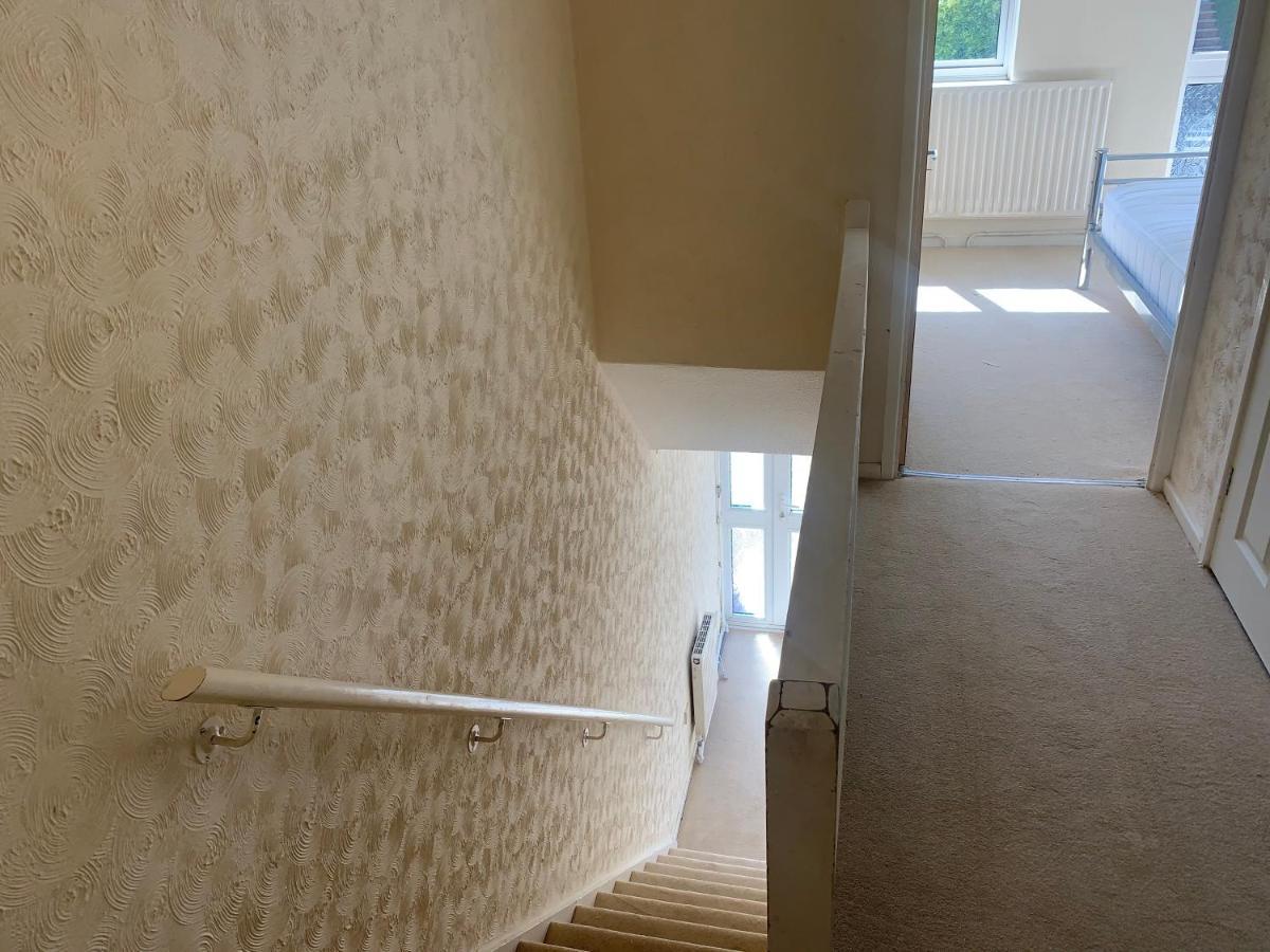 Vila Elegant Devon Luton  Exteriér fotografie